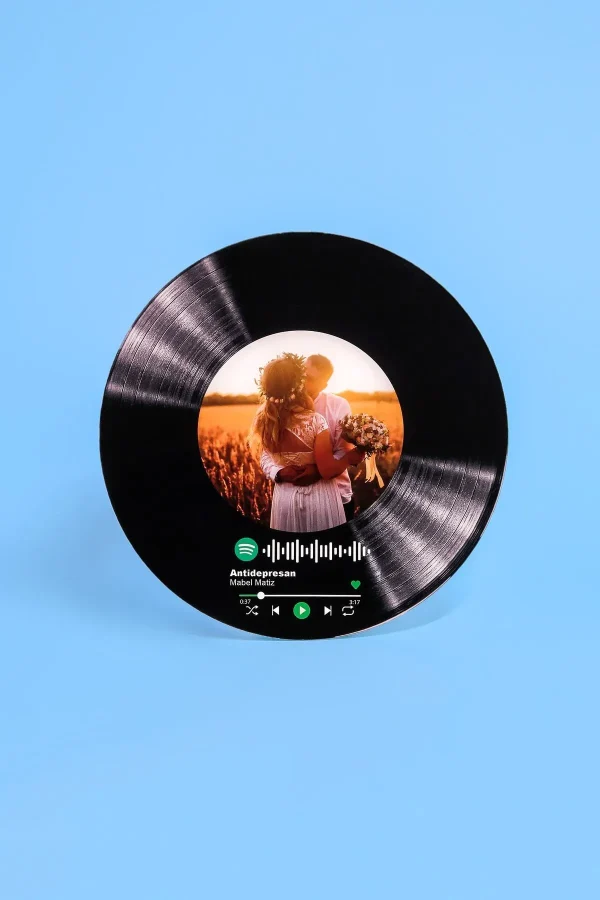 Spotify Kodlu Kişiye Özel Yuvarlak Plak Tasarımlı Pleksi - Görsel 3